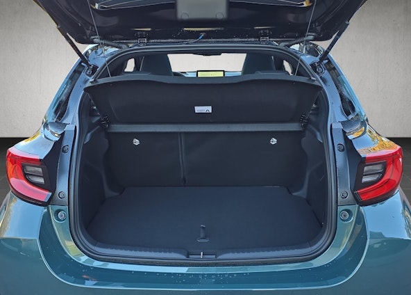 Vehicle image 12 Vehicle image 12