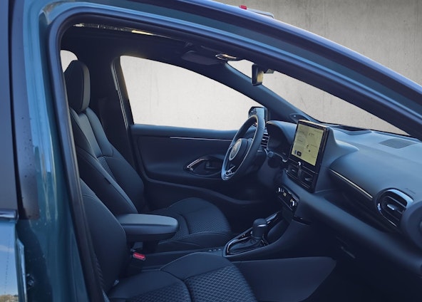 Vehicle image 13 Vehicle image 13