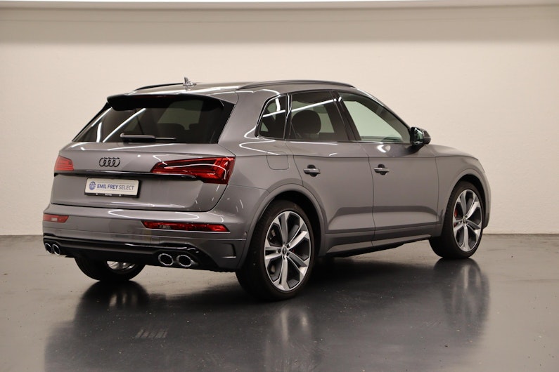 Vehicle image AUDI SQ5