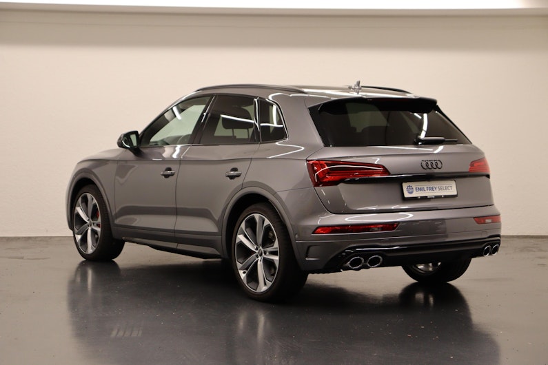 Vehicle image AUDI SQ5