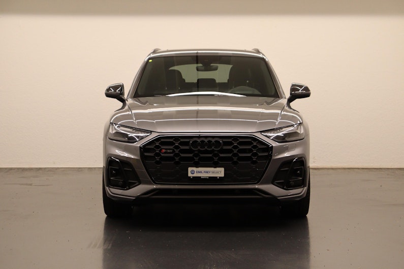 Vehicle image AUDI SQ5