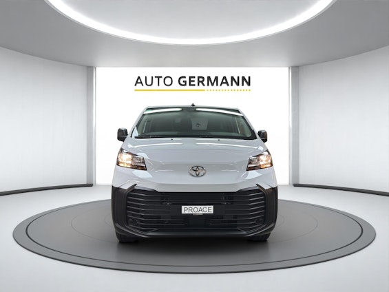 Vehicle image 4 Vehicle image 4