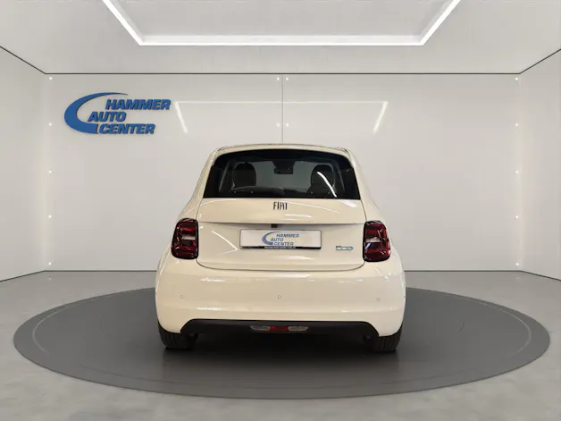 Fiat 500 Red Swiss Edition