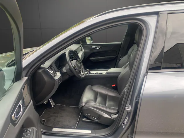 Volvo XC60 2.0 T6 TE R-Design eAWD