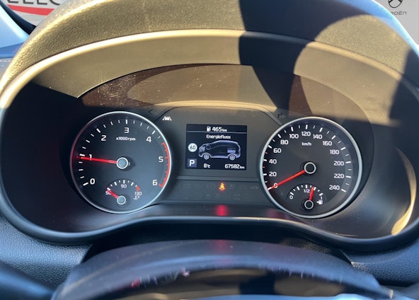 Vehicle image 14 Vehicle image 14