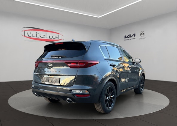 Vehicle image 5 Vehicle image 5