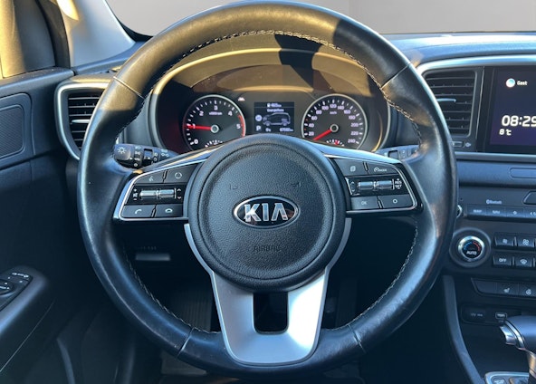 Vehicle image 10 Vehicle image 10