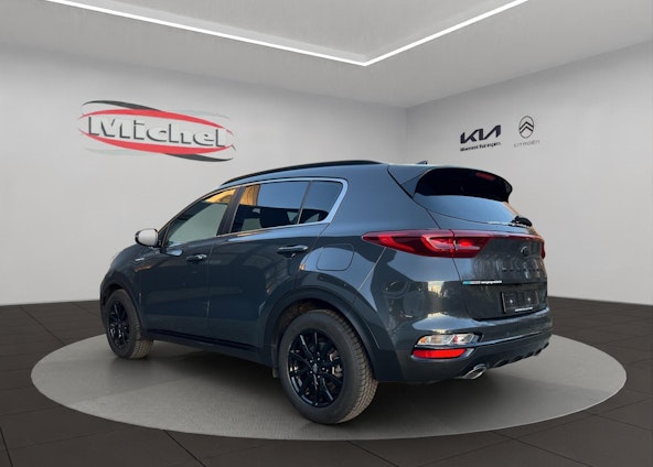 Vehicle image 3 Vehicle image 3