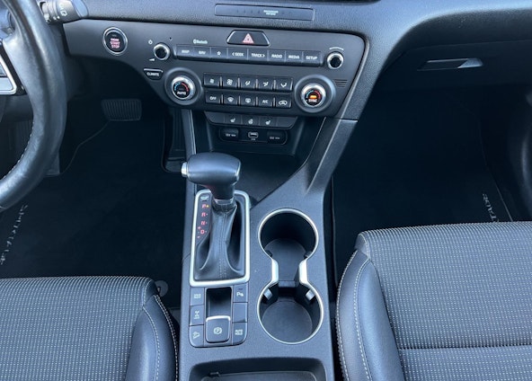 Vehicle image 13 Vehicle image 13