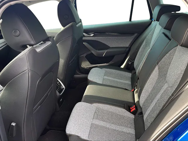Škoda Octavia Combi 2.0 TSI DSG Selection 4x4
