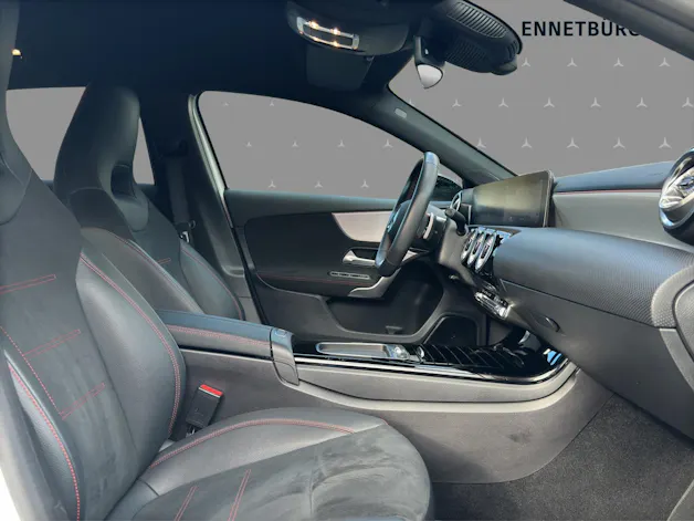 Mercedes-Benz A 180 AMG Line 7G-DCT