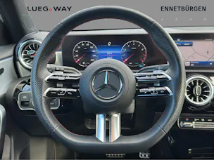 Mercedes-Benz A 180 AMG Line 7G-DCT