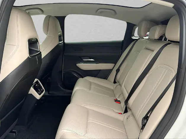 Mazda 6e 258 PS Takumi (68.8 kWh) RWD