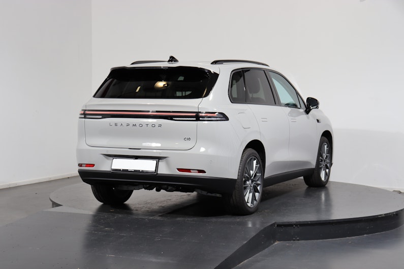 Vehicle image LEAPMOTOR C10