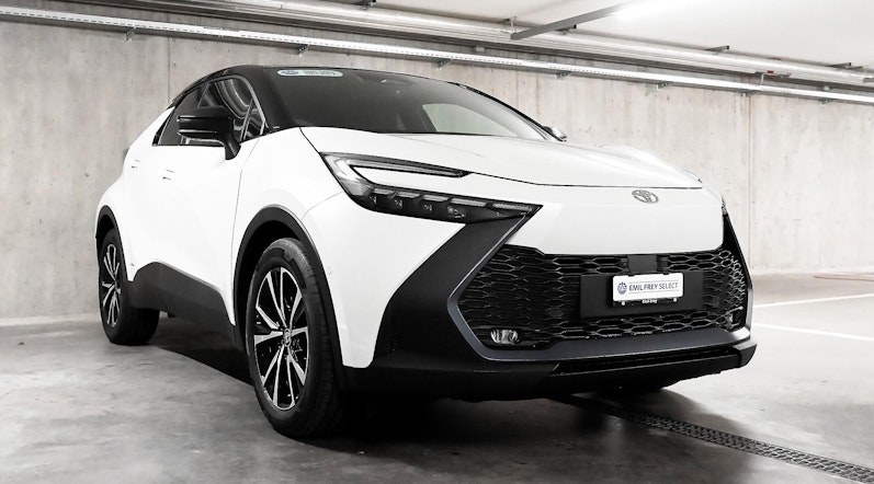Vehicle image TOYOTA C-HR