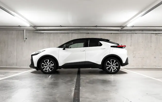Toyota C-HR 2.0 HEV Trend 4x4