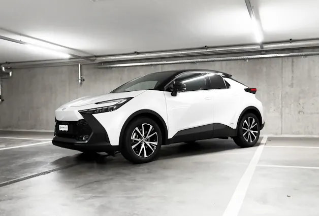 Toyota C-HR 2.0 HEV Trend 4x4