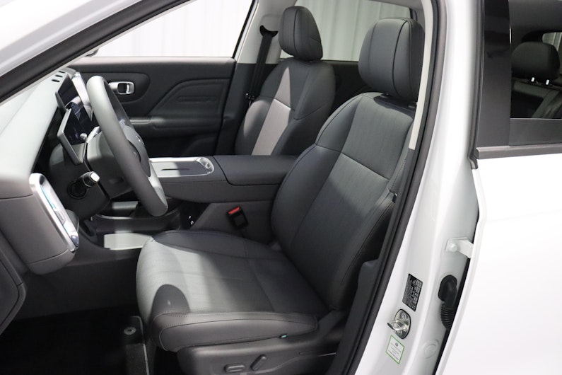 Vehicle image LEAPMOTOR B10