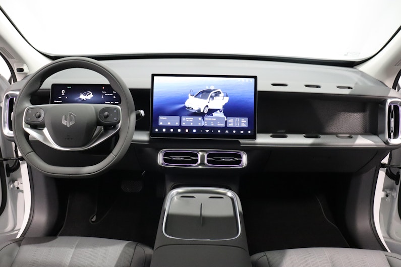 Vehicle image LEAPMOTOR B10