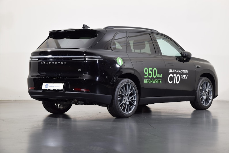 Vehicle image LEAPMOTOR C10