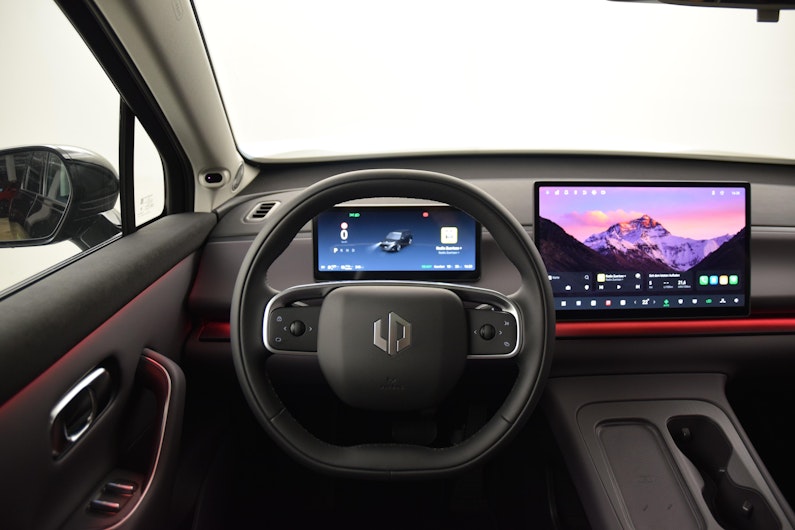 Vehicle image LEAPMOTOR C10