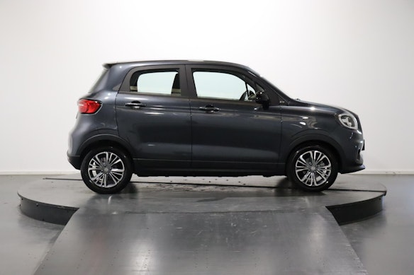 LEAPMOTOR T03 Electric 2