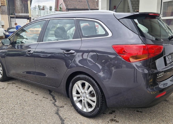 Vehicle image 11 Vehicle image 11