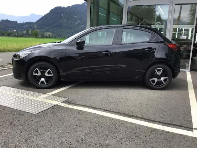 Mazda 2 1.5 90 Centre-Line