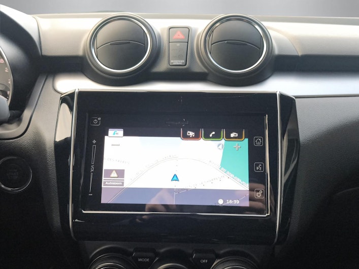 Vehicle image SUZUKI SWIFT