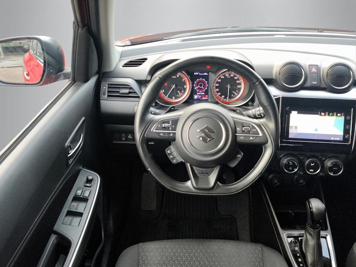 Vehicle image SUZUKI SWIFT