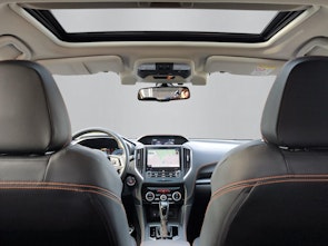 Vehicle image SUBARU XV 2.0i e-Boxer Luxury