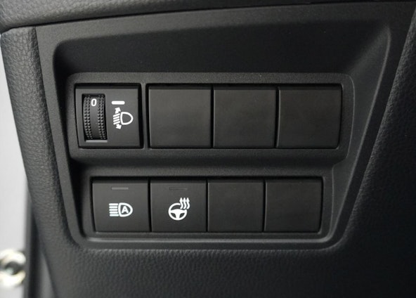 Vehicle image 16 Vehicle image 16