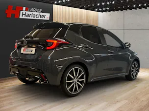 Toyota Yaris 1.5 VVT-i HSD GR Sport