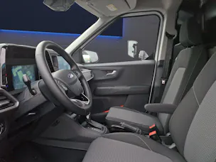 FORD Transit Courier Van 1.0i EcoBoost 125 PS Trend AUTOMAT