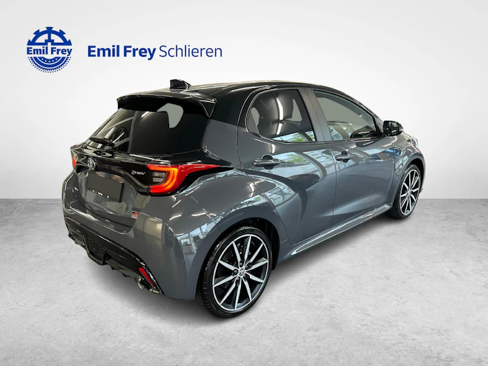 Fahrzeugbild TOYOTA YARIS