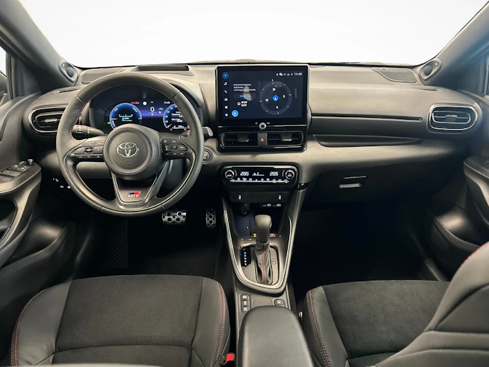 Fahrzeugbild TOYOTA YARIS