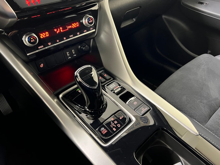 Vehicle image MITSUBISHI ECLIPSE CROSS