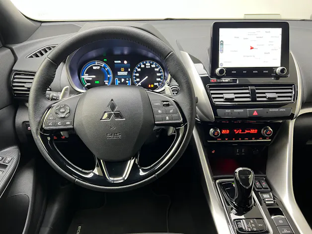 Mitsubishi Eclipse Cross 2.4 PHEV Intense 4x4 / ab 3,99% Leasing bei Abschluss einer Protect Autoversicherung