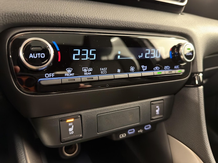 Vehicle image MAZDA 2