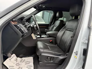Land Rover Discovery 3.0 SDV6 HSE