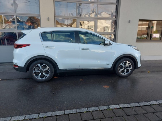 Vehicle image 5 Vehicle image 5