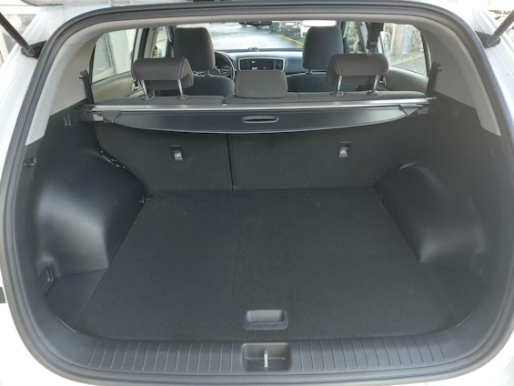 Vehicle image 17 Vehicle image 17