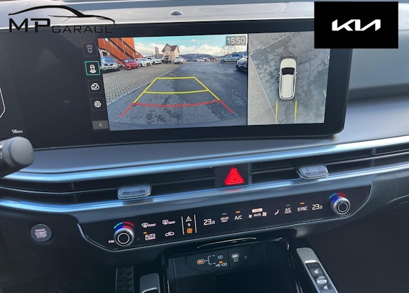 Vehicle image 9 Vehicle image 9