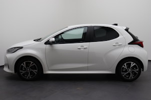 Vehicle image TOYOTA Yaris 1.5 VVT-i HSD Trend
