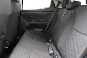 Vehicle image TOYOTA Yaris 1.5 VVT-i HSD Trend