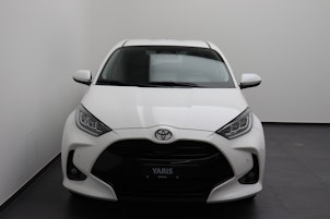 Vehicle image TOYOTA Yaris 1.5 VVT-i HSD Trend