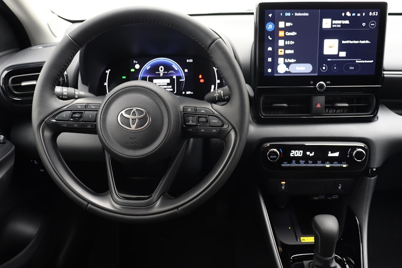 Vehicle image TOYOTA YARIS