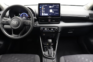 Vehicle image TOYOTA Yaris 1.5 VVT-i HSD Trend