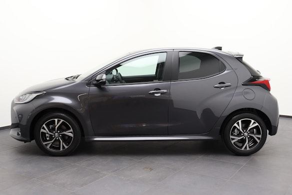 TOYOTA Yaris 1.5 VVT-i HSD Trend 2