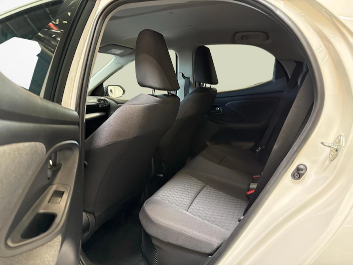 Fahrzeugbild TOYOTA YARIS